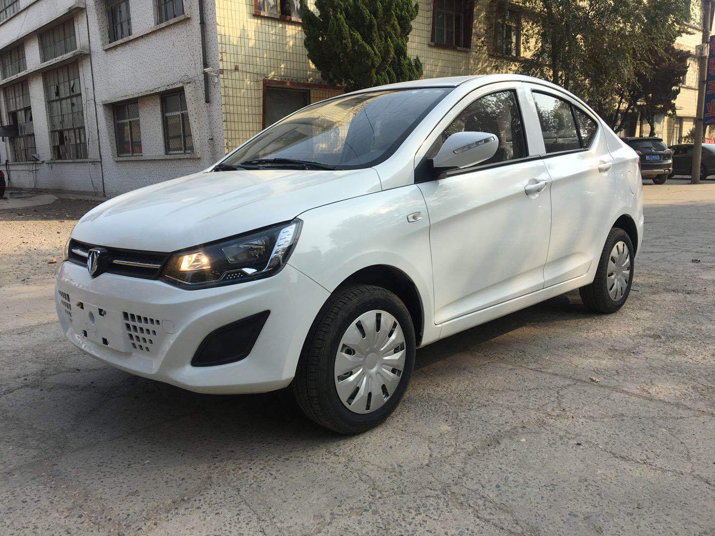 其他电动车-宝路达低速四轮电动汽车成人 老年人代步