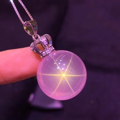天然星光粉水晶球皇冠吊坠转运珠招桃花项链女生锁骨链饰品批发