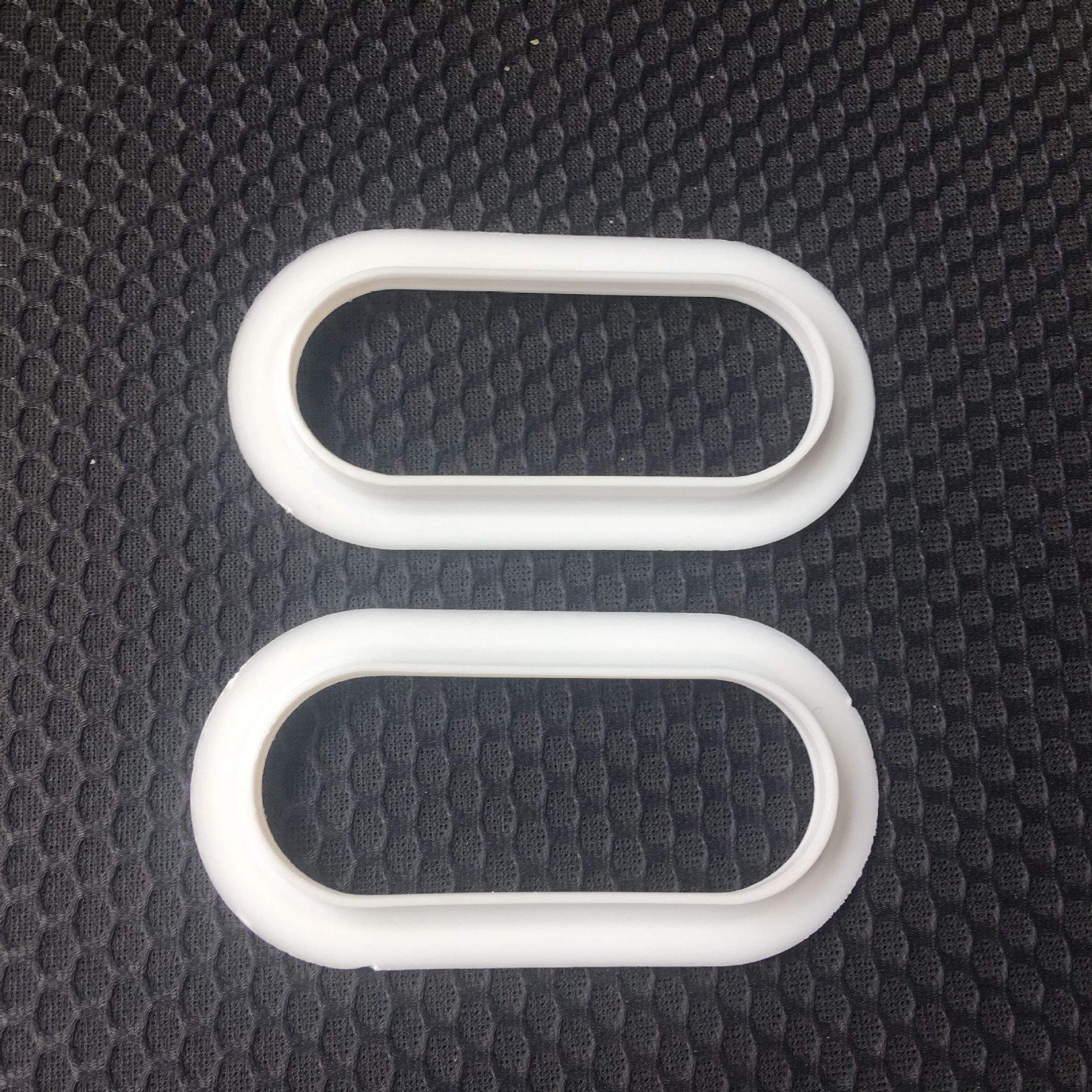 工厂生产销售空心扣手 白色空心分体扣手 塑料箱配件