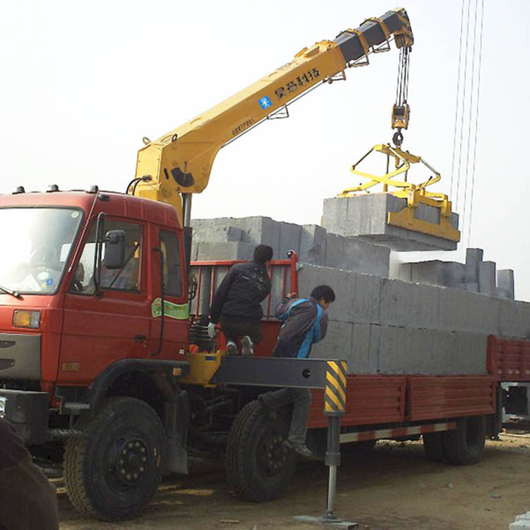 各类工程起重机