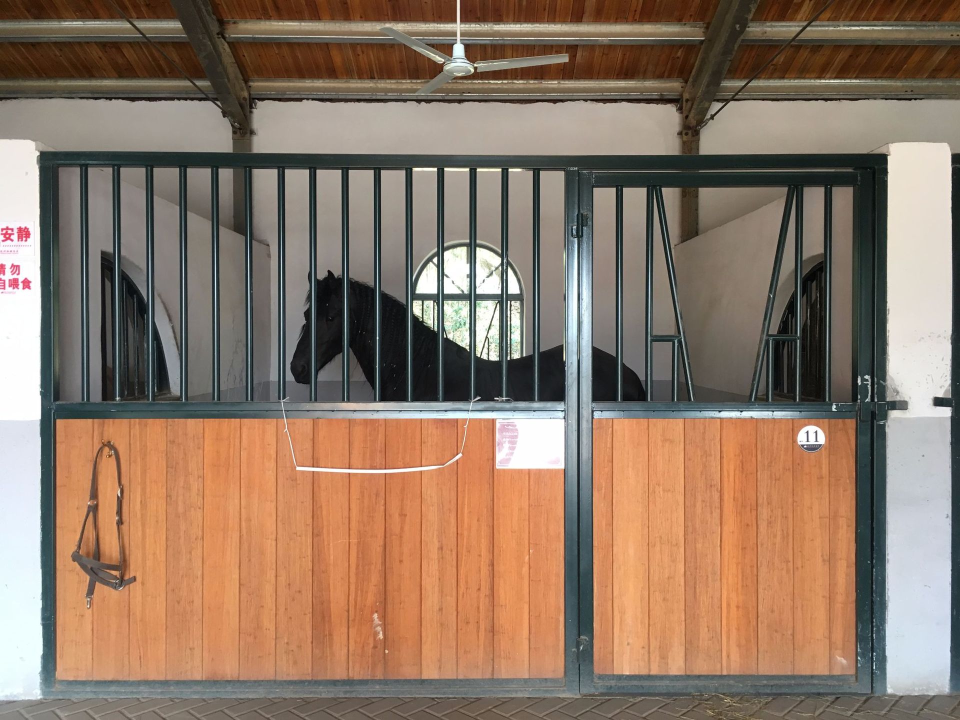 直销户外重竹马门材料 防腐防霉耐用马厩门 马房马门材料定制