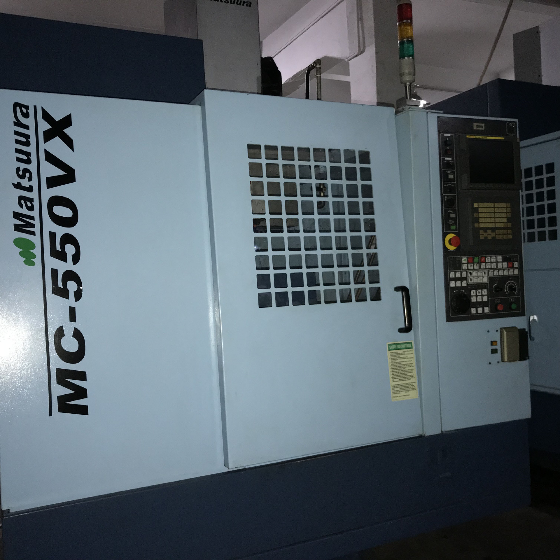 二手加工中心松浦mc-550vx电脑锣