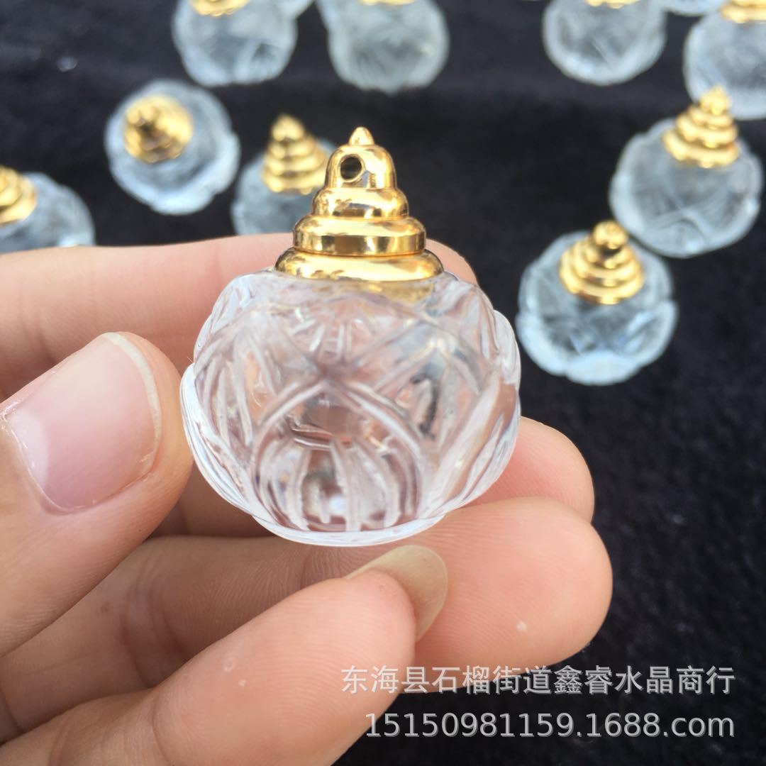 天然白水晶莲花舍利塔吊坠可打开 可装舍利子 香水 风油精项链