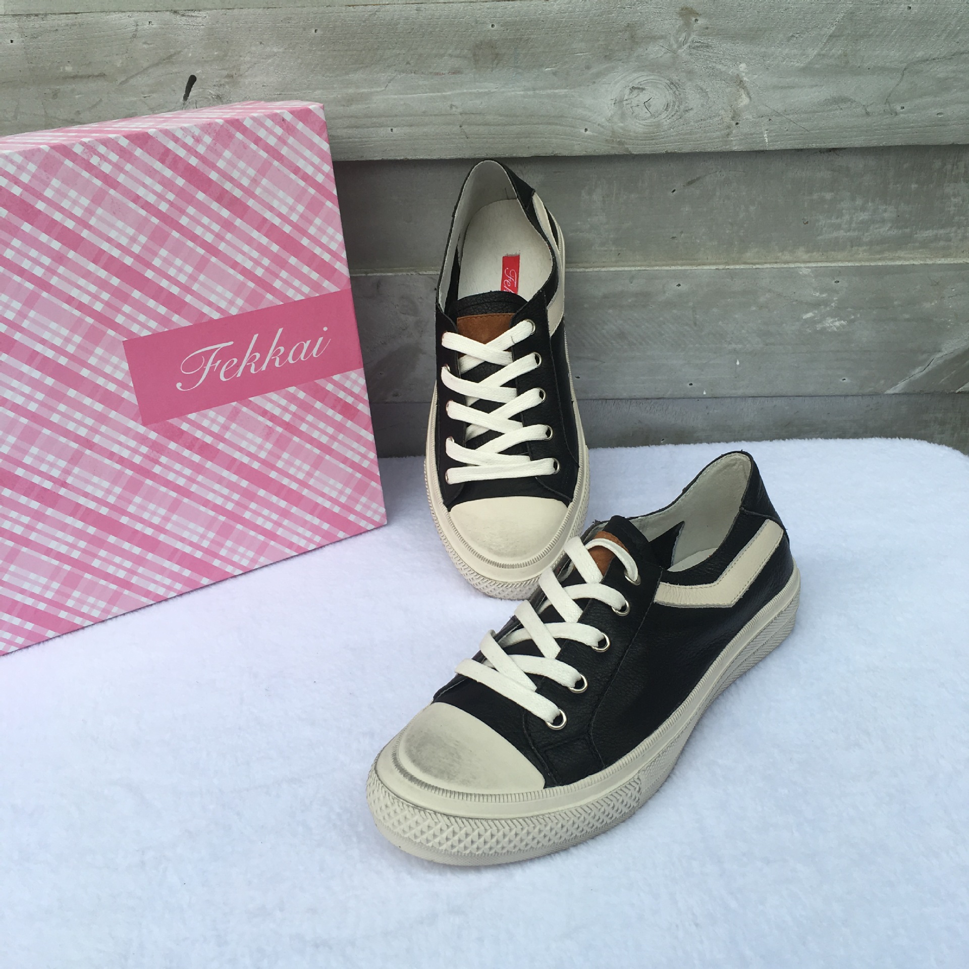 fekkai/菲凯 平底休闲鞋 女鞋 校园学生鞋全真流化休闲皮鞋 批发