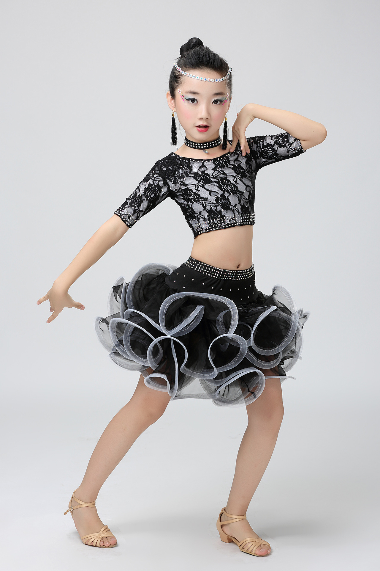 女童拉丁舞裙少儿夏季拉丁舞练功服儿童舞蹈演出服女孩表演服服装