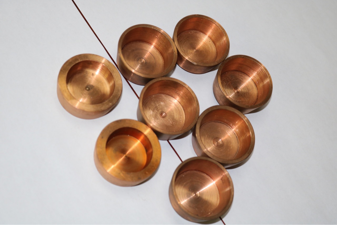 订制各种规格高纯铜坩埚,欢迎来电咨询:13632572235 卓生本产品不支持