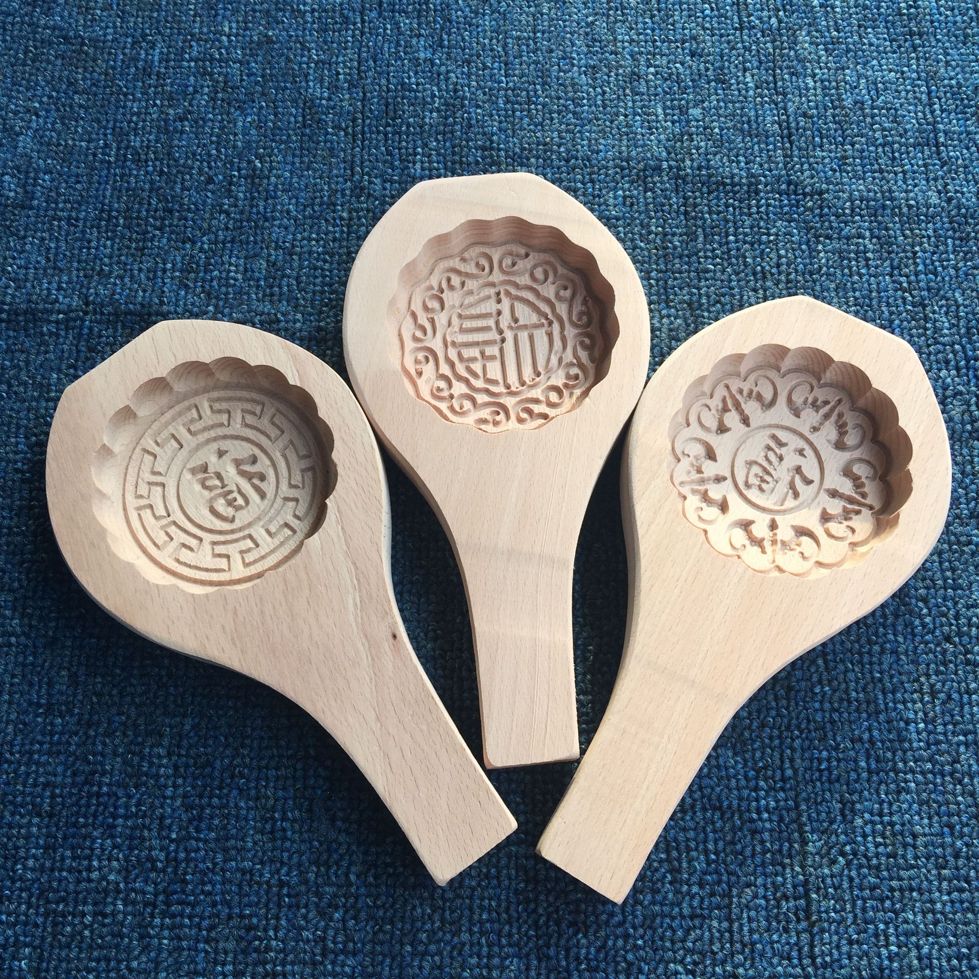 小号木质糕点面食花样烘培模具冰皮月饼模具卡通榉木模具 面食花