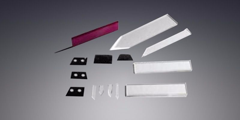 厂家专业定制蓝宝石红宝石医用手术刀和特种刀生物医疗宝石刀片