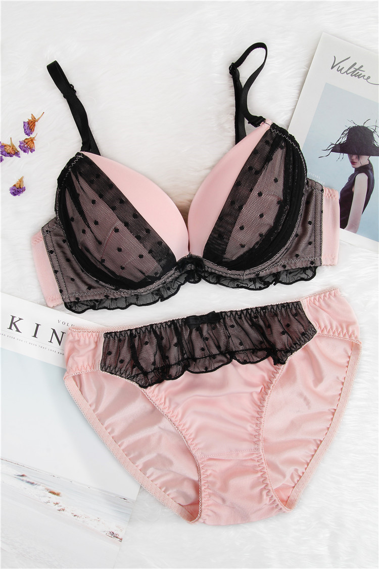 维妮芳2438秋冬新款软钢圈聚拢文胸套装 甜美少女学生调整型内衣