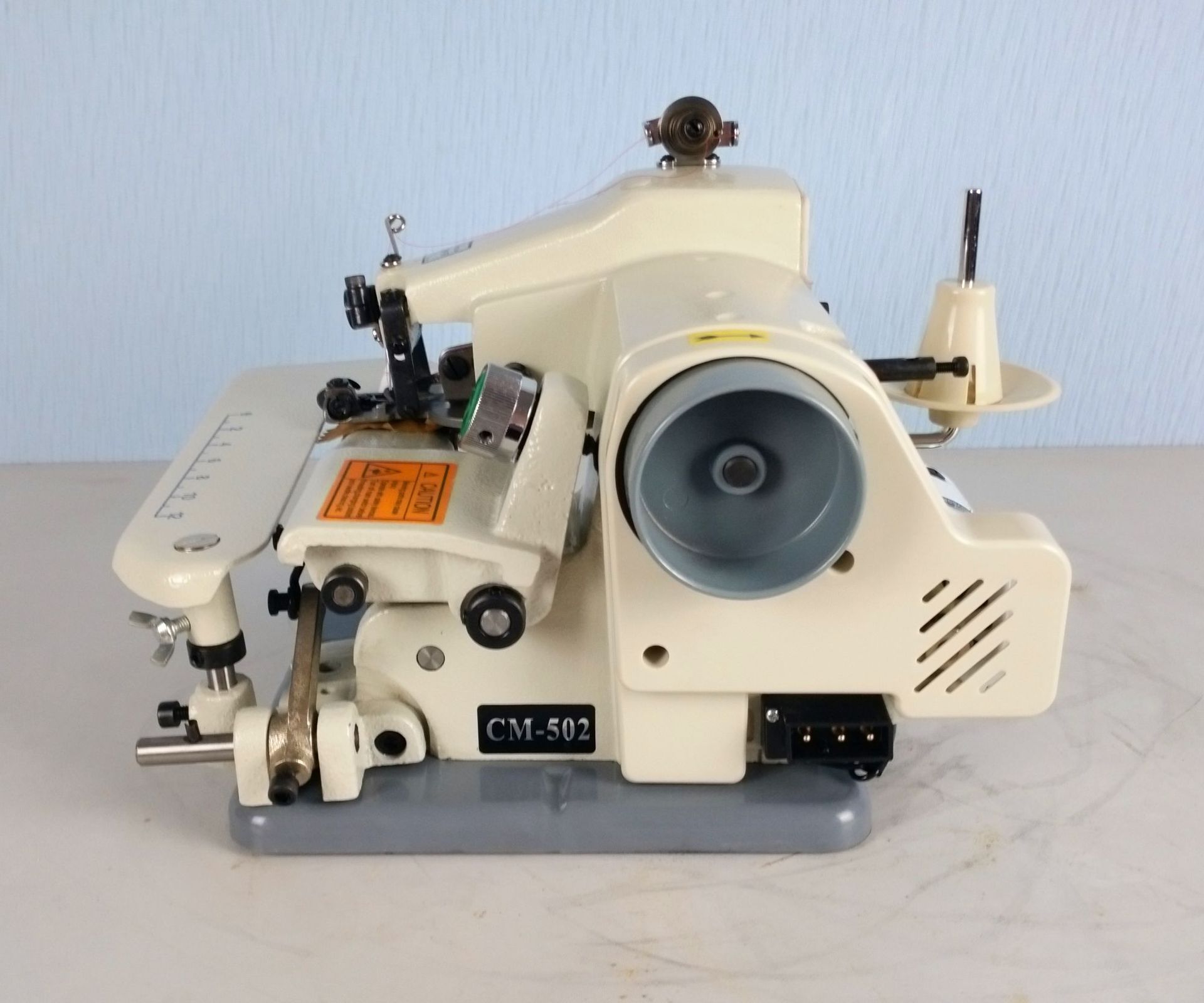 供应多功能家用撬边机 暗缝机翘裤边机 全自动工业缝纫机