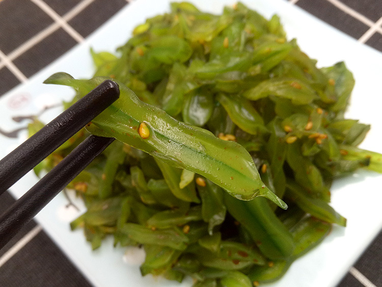 海白菜即食咸菜小包装香辣酸甜裙带菜下饭海草凉菜海藻一件代发