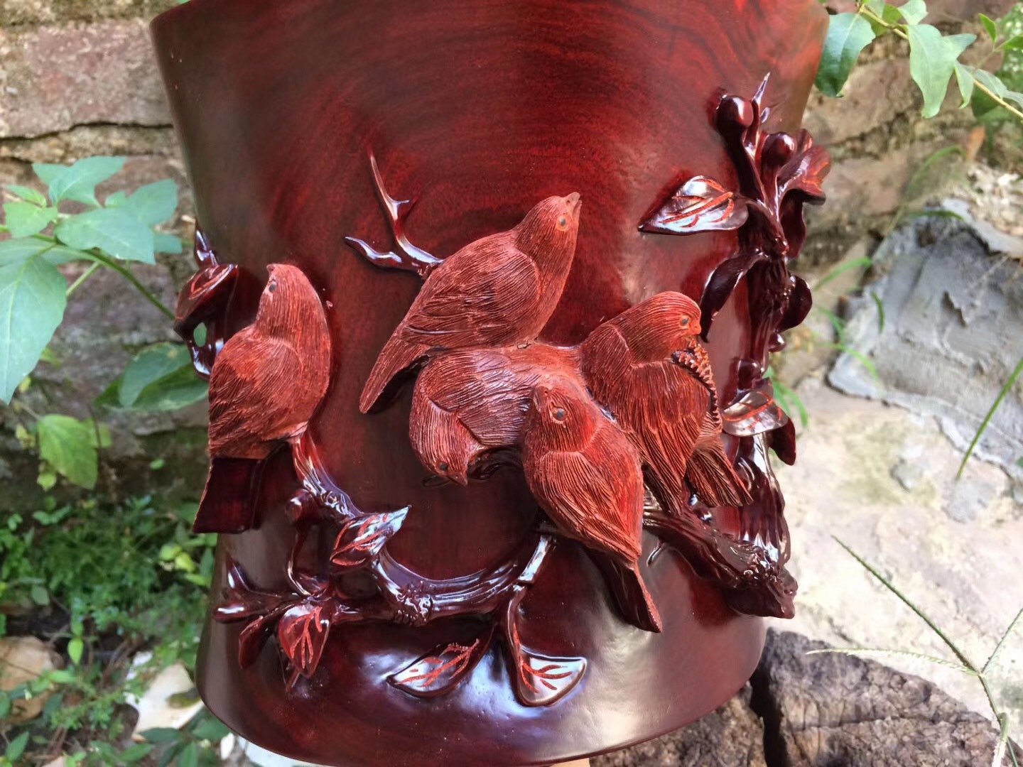 赞比亚血檀木质笔筒圆形 实木雕刻五雀图工艺品摆件 厂家直销