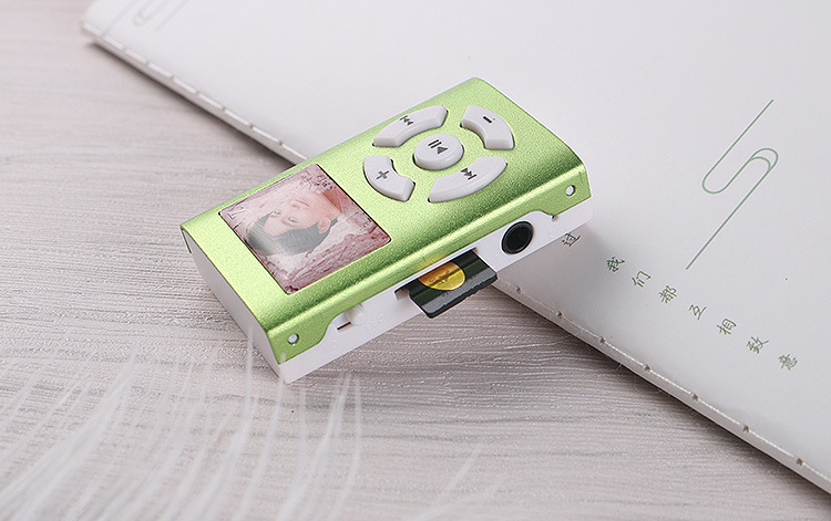 爆款带内存卡mp3盒装 迷你夹子运动插卡mp3批发 明星暖暖卡通mp3