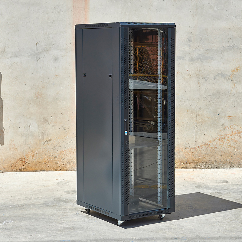 华兴通信网络服务器交换机柜37u18米600x800厂家直供