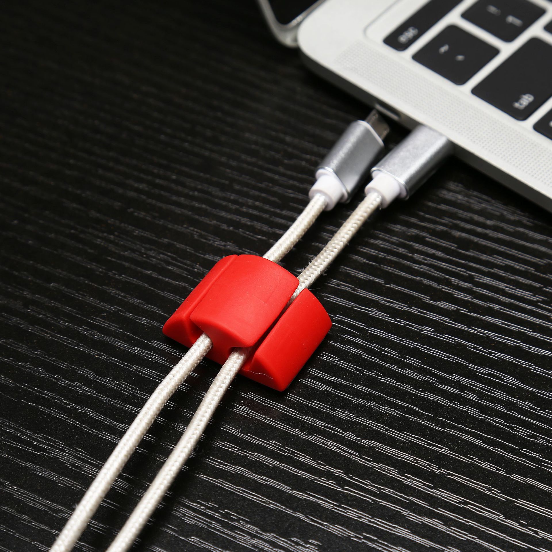 18新款 tpr 半圆双孔线夹 粘贴式电线固线器 汽车线扣线夹固定