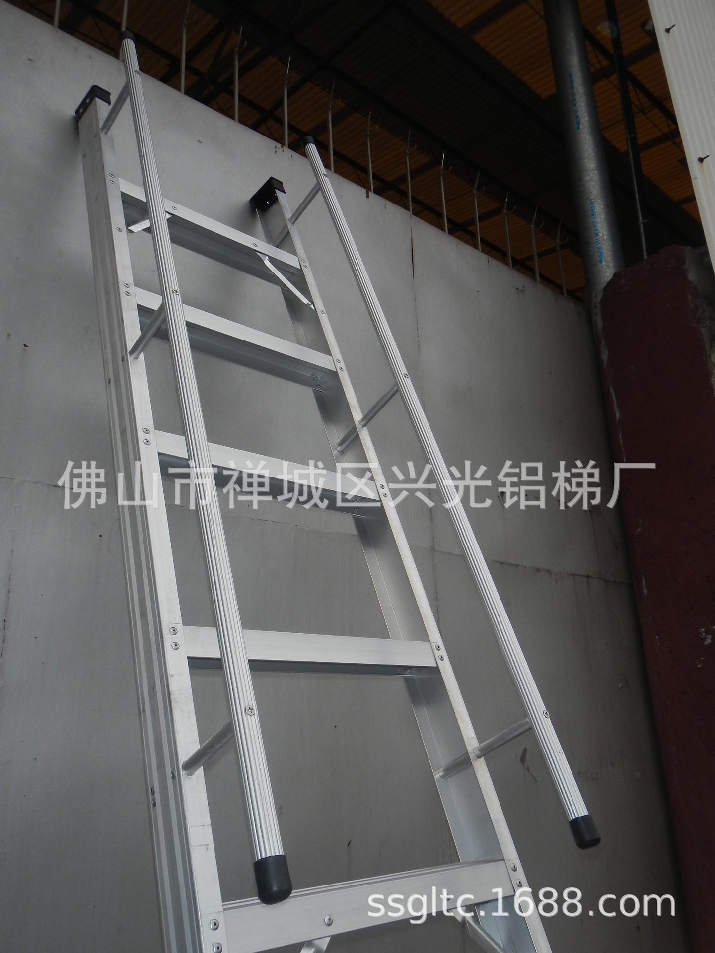 【兴光铝梯】可定制铝合金靠墙扶梯单梯 带扶手单梯 铝合金直梯
