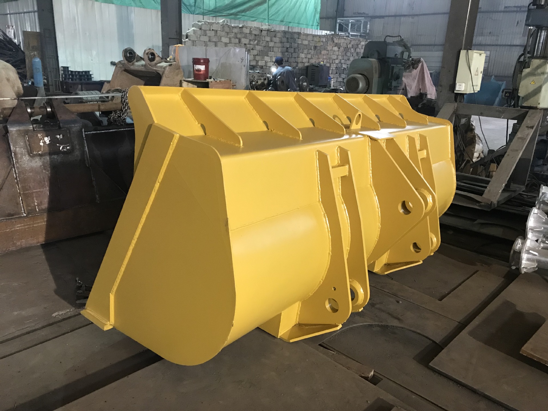 厂家直销山东临工lg953铲斗/临工铲斗/各类型装载机