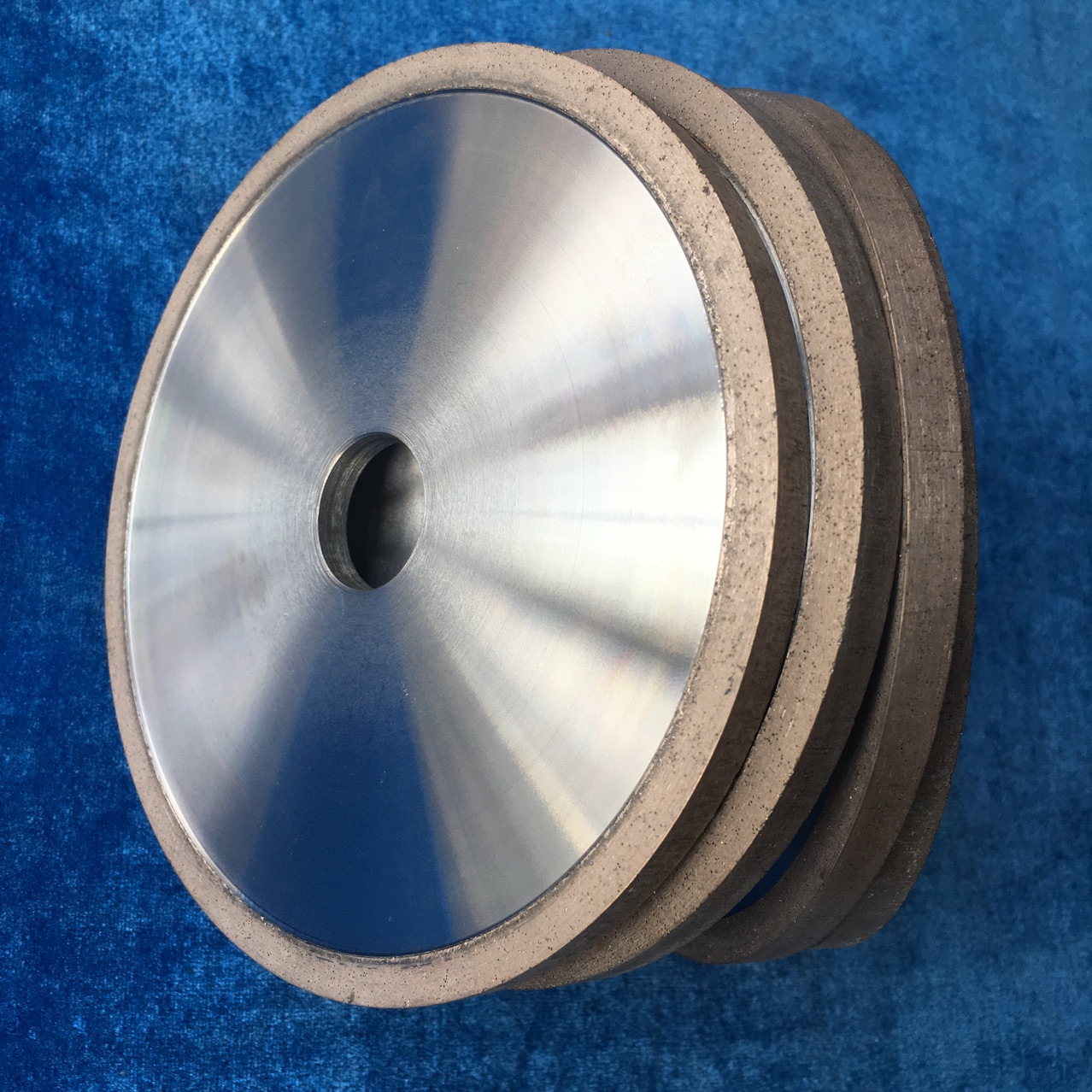 砂带磨轮青铜烧结金刚石砂轮定制合金平行砂轮耐磨寿命长