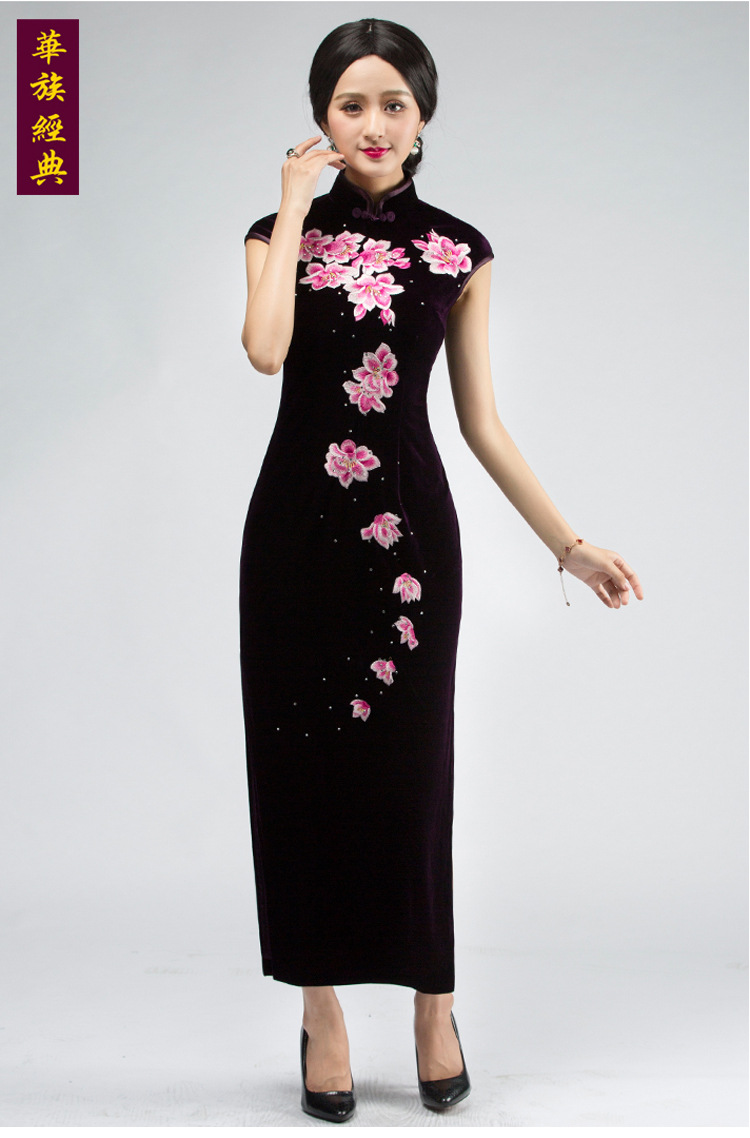 华族经典2018新款刺绣旗袍 中式改良旗袍裙中长款复古金丝绒旗袍