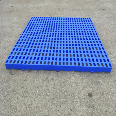 东莞地台防滑防潮防霉狗笼垫板塑料托盘垫仓库板塑胶卡板供应批发