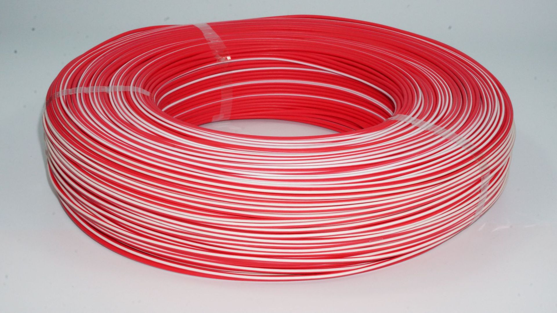 35~10平薄壁pvc绝缘低压汽车电线