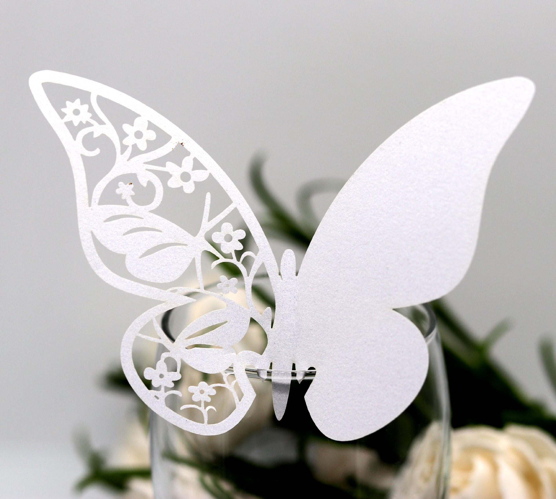 激光切割插牌 蝴蝶立体杯卡 酒杯卡片 墙贴天兰席位卡 镂空桌卡