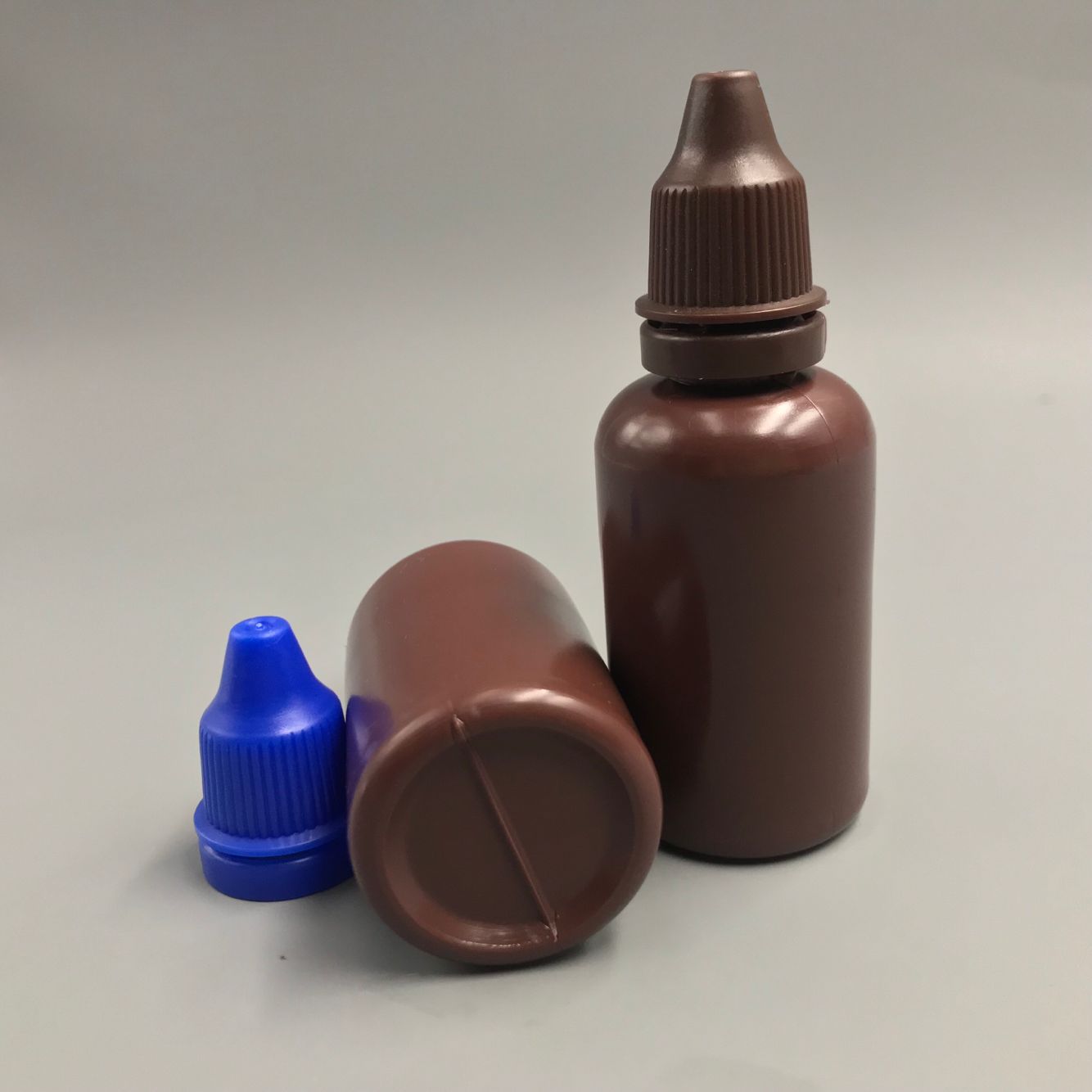 现货批发 30ml 棕色 咖啡色眼药水瓶子 加厚款滴瓶 避光好