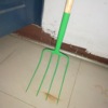 Steel Quenching Whole Forging 4 Wooden handle Steel fork F005L Straw Weeds Rake Farm tools