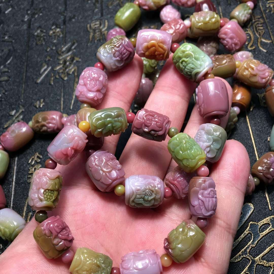 可塘珠宝厂家批发 天然四川盐源玛瑙 牡丹花雕刻桶珠手串