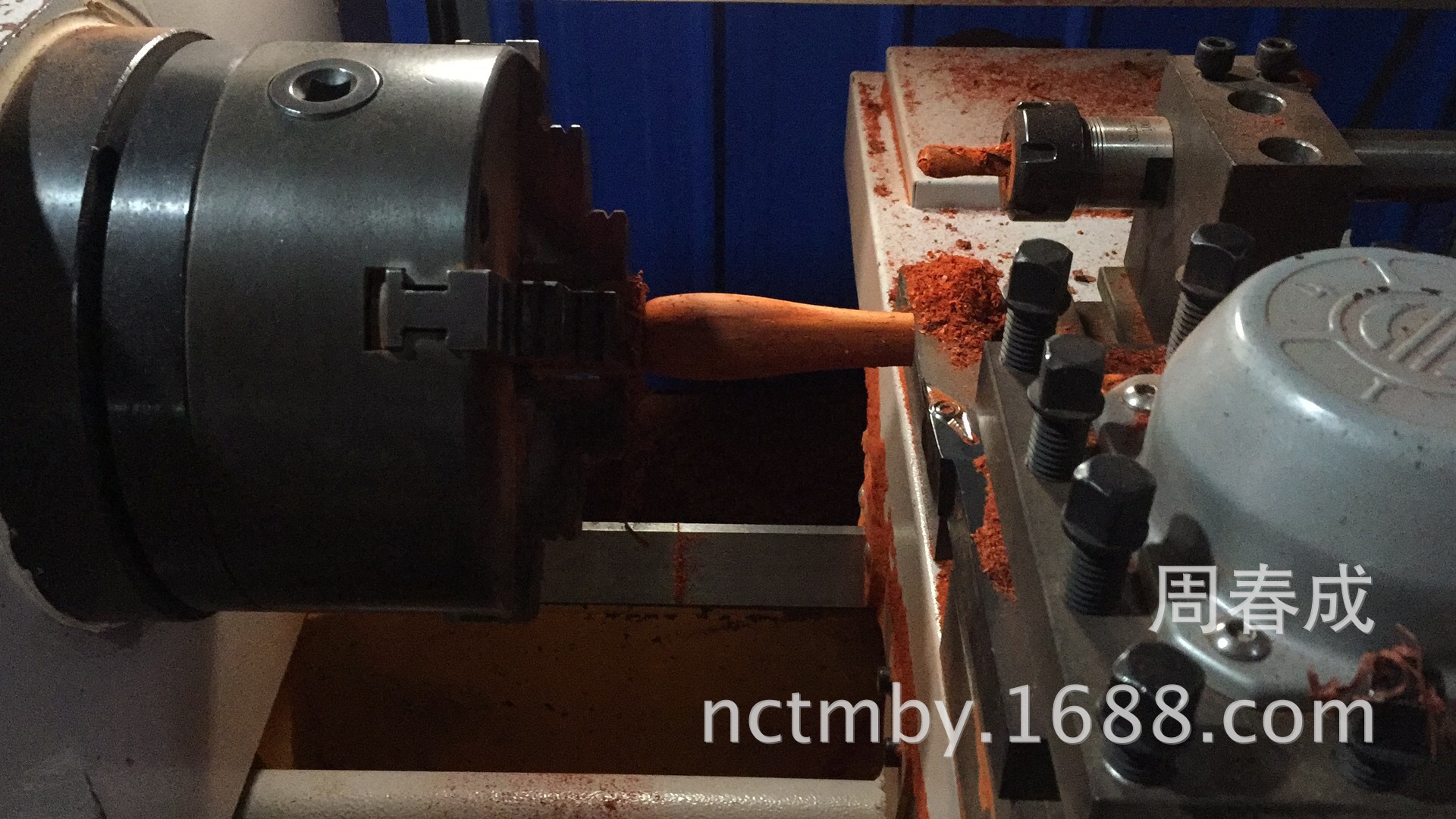 厂家常年供应玻璃配套木把木柄, 直柄弯柄各种造型都可以定做加工 有