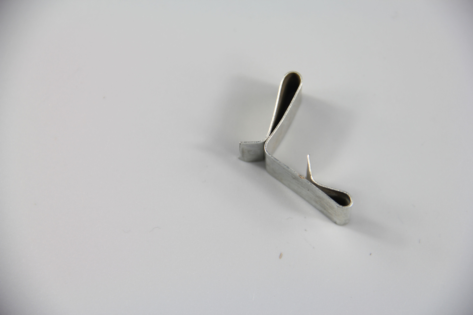 桥架免焊扣锁不锈钢304免焊扣锁桥架盖板紧固件卡扣弹簧钢免焊