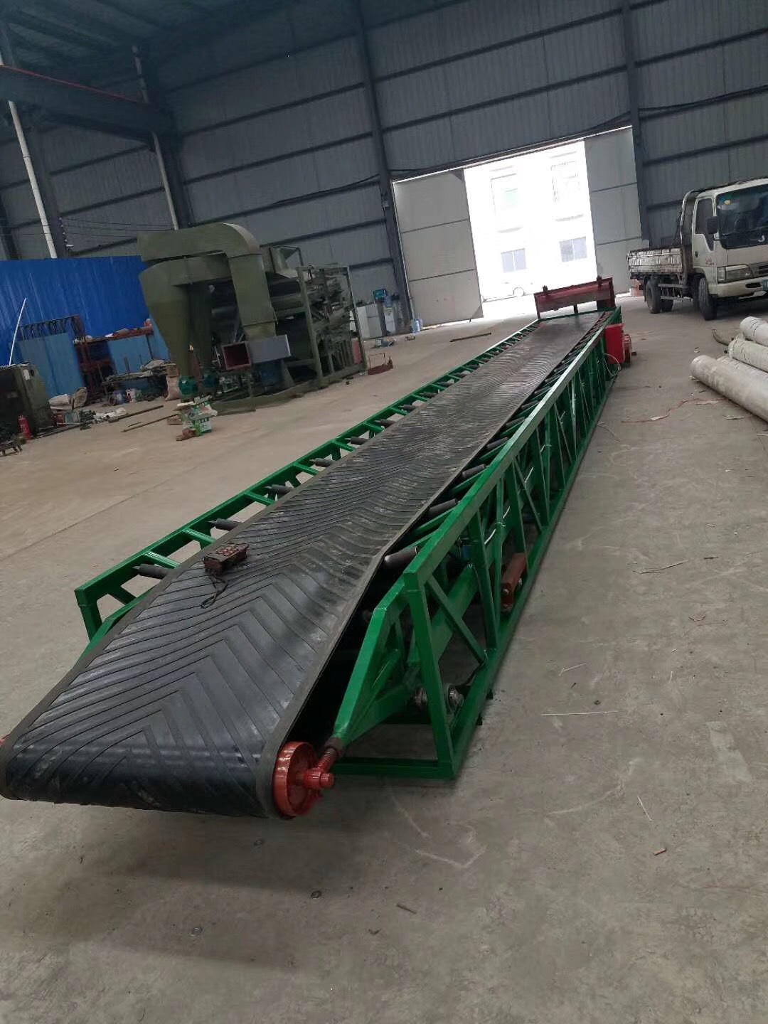 移动式输送机 皮带机 传送机 胶带输送机_供应产品_荆州市衡通工矿设
