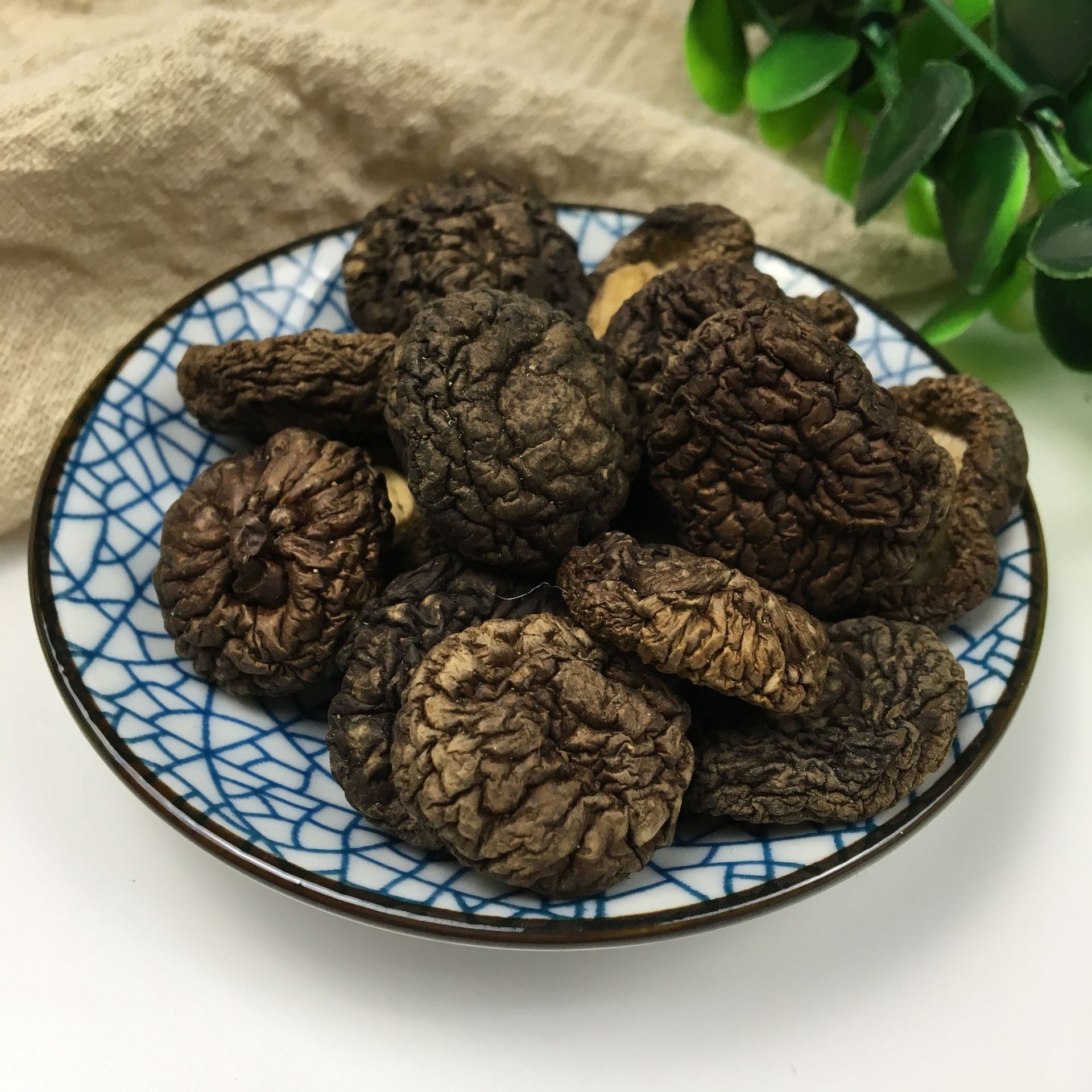 南北干货香菇黑面菇散装500g批 剪脚肉厚香菇食用菌产地古田供应