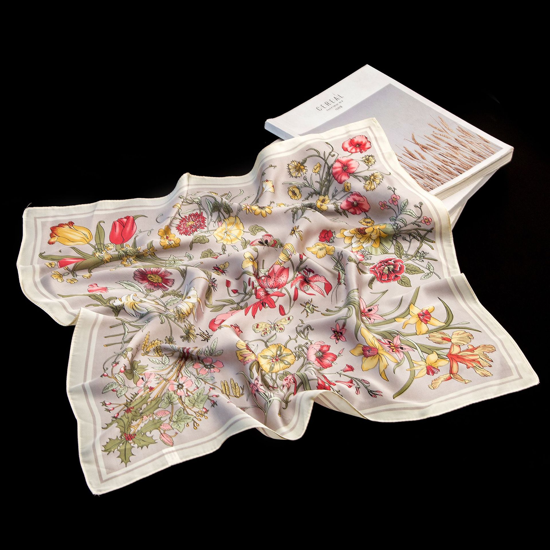 新款60cm仿蚕丝印花大方巾优雅花卉女士仿真丝丝巾空姐装饰小方巾