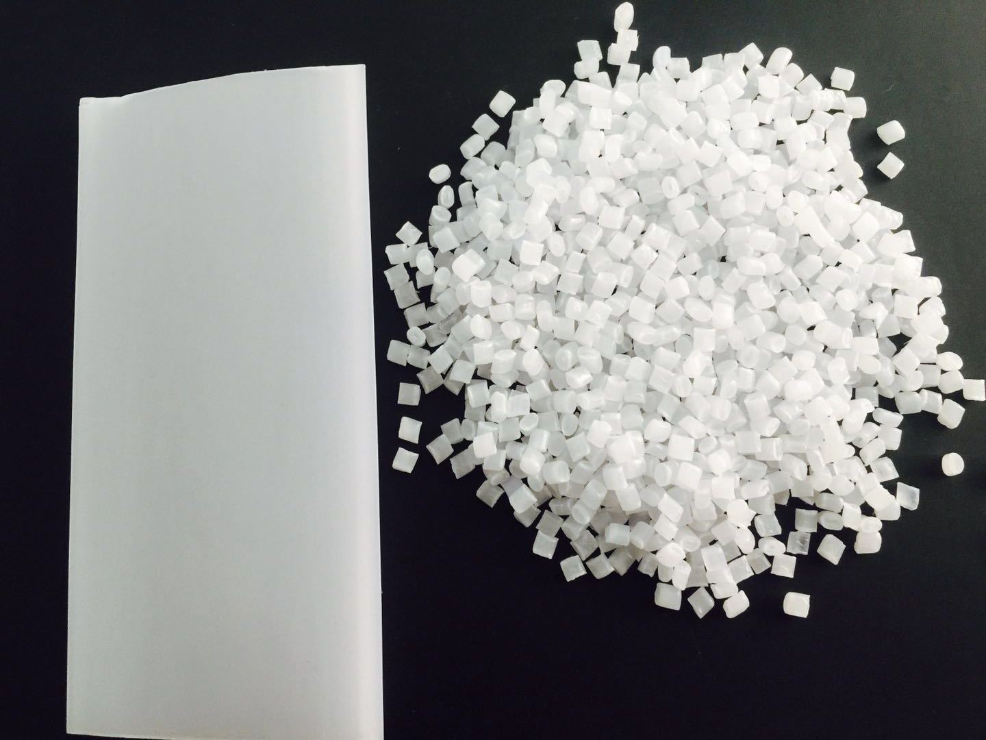 母粒 厂家直销pmma阻燃塑料板 pmma亚克力系列扩散增韧母粒批发