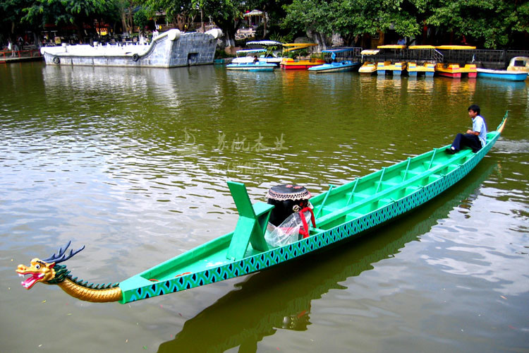 苏航牌厂家定制12人玻璃钢龙舟木质手划龙舟船