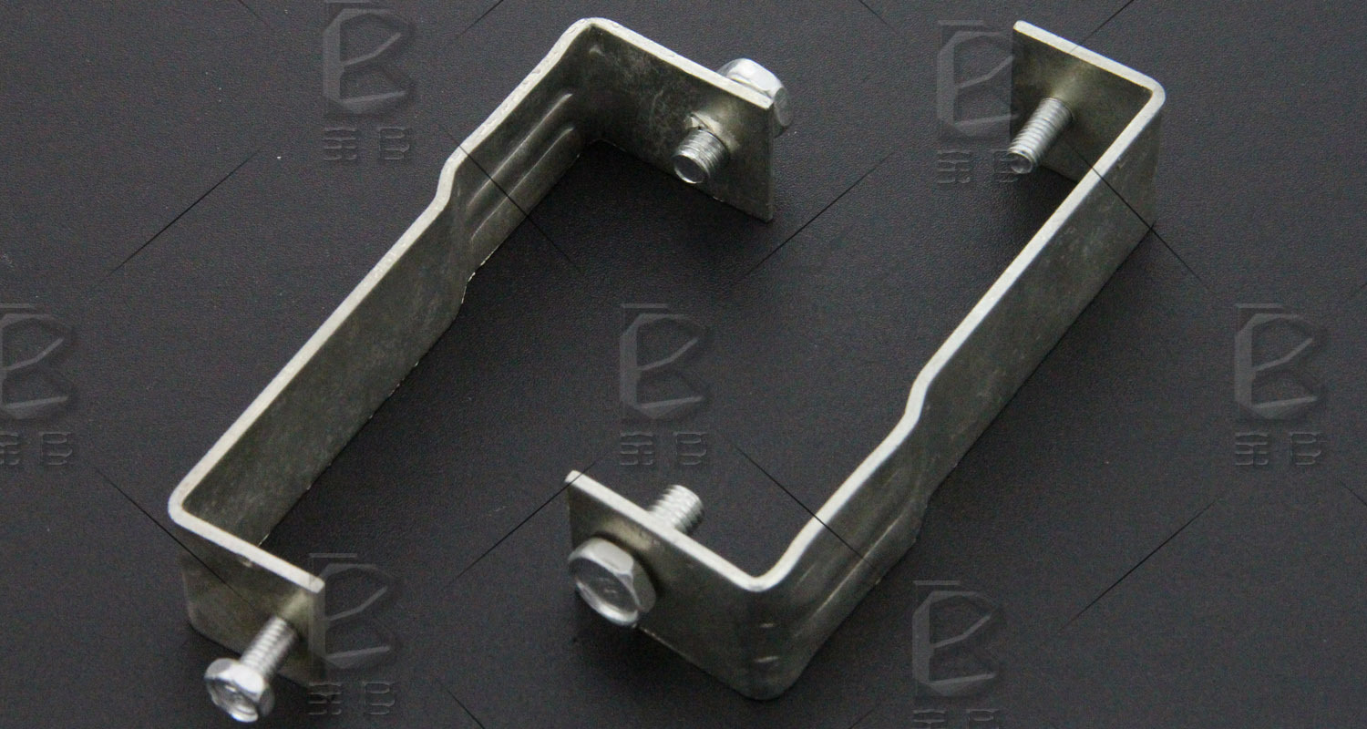 桥架盖板固定卡扣 桥架满扣,桥架配件 桥架7字压扣 盖板固定夹