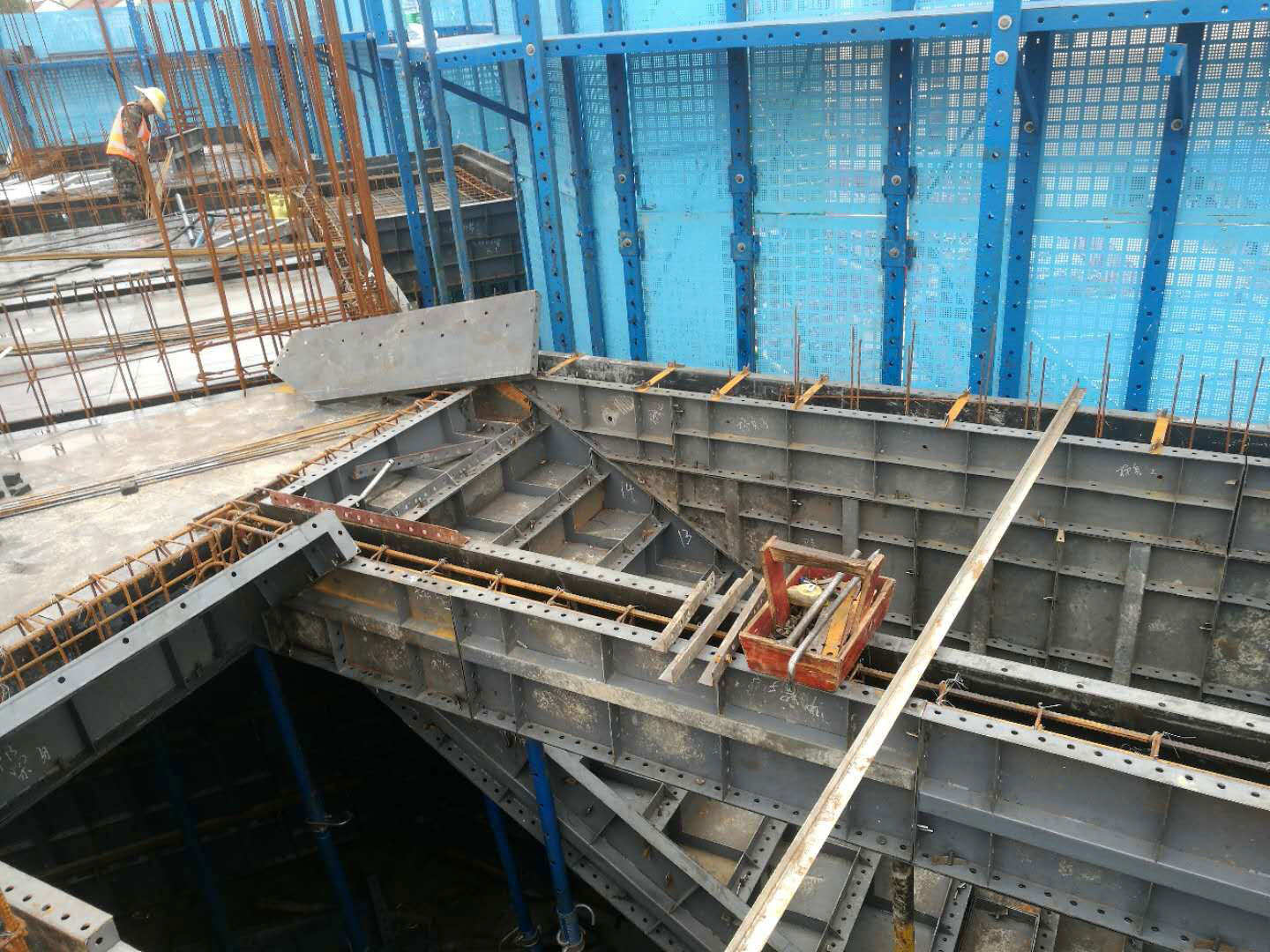 广东房建钢模板厂家 房建工程钢模板施工钢模板