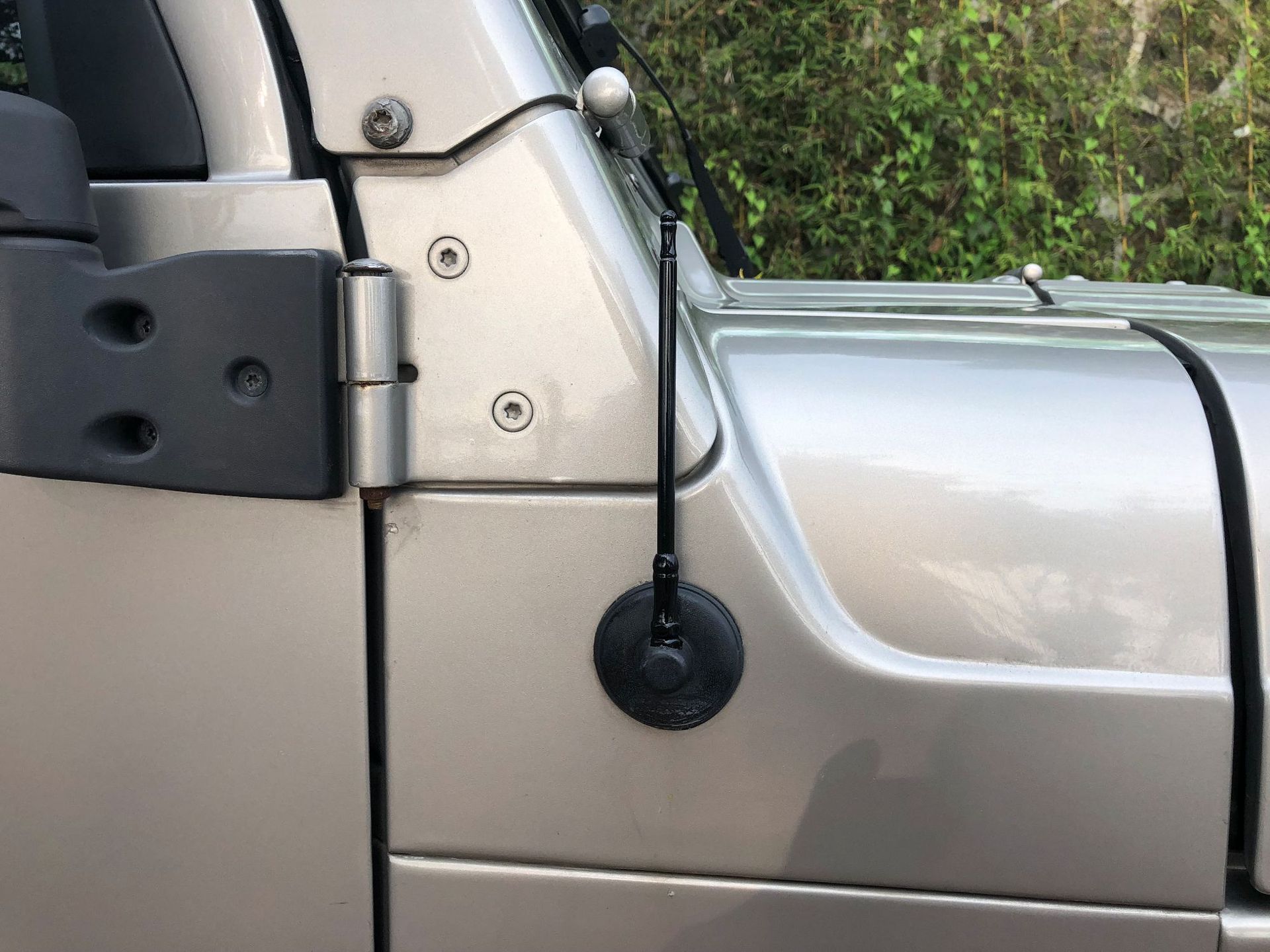 厂家直销牧马人天线改装配件 牧马人tj金属短天线黑色