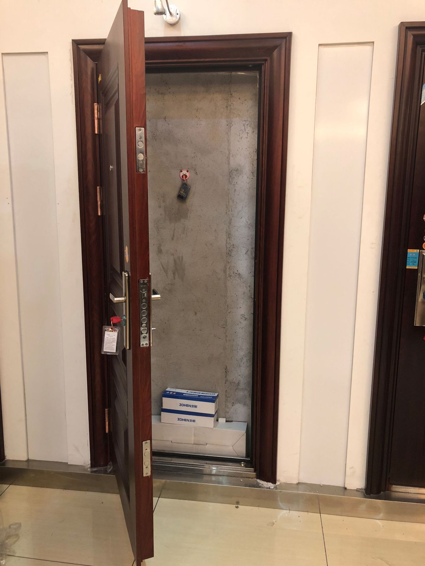 浙江工程防盗门门厂批发钢质进户铁门学校门入户平开门防盗门定制