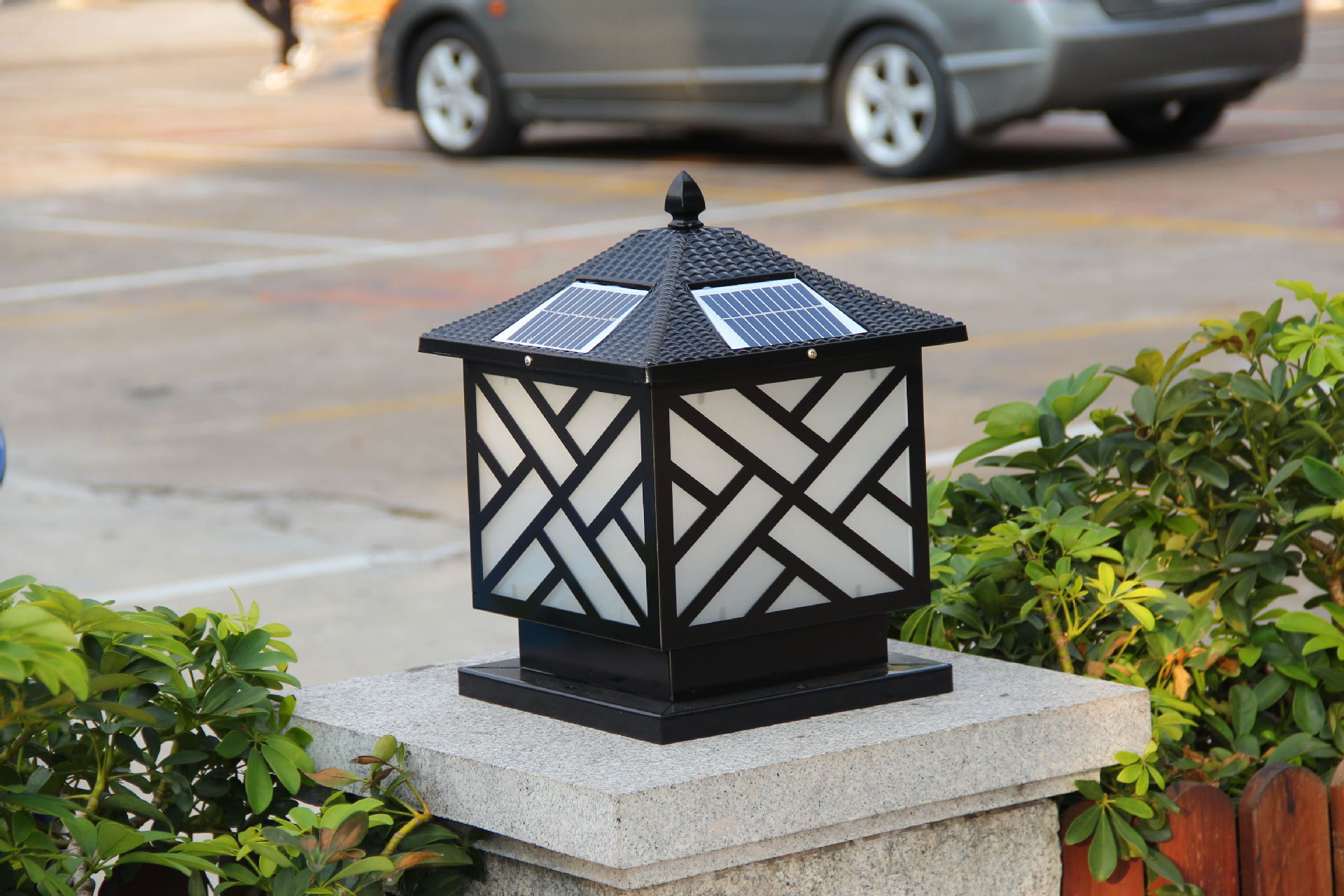 铝制太阳能柱头灯别墅花园阳台防水仿古围墙大门照明装饰方形灯具