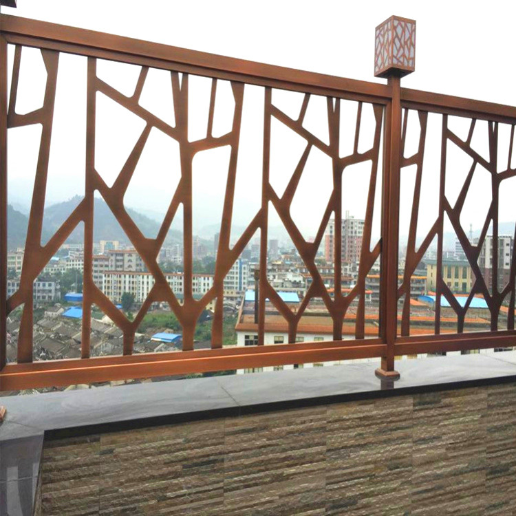 玫瑰金户外装饰高档别墅围栏定做不锈钢高档栏杆热帖不锈钢栏杆的优势