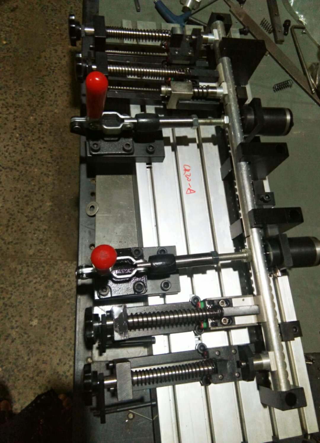 厂家长期提供各类非标夹治具设计制作 工装治具制作