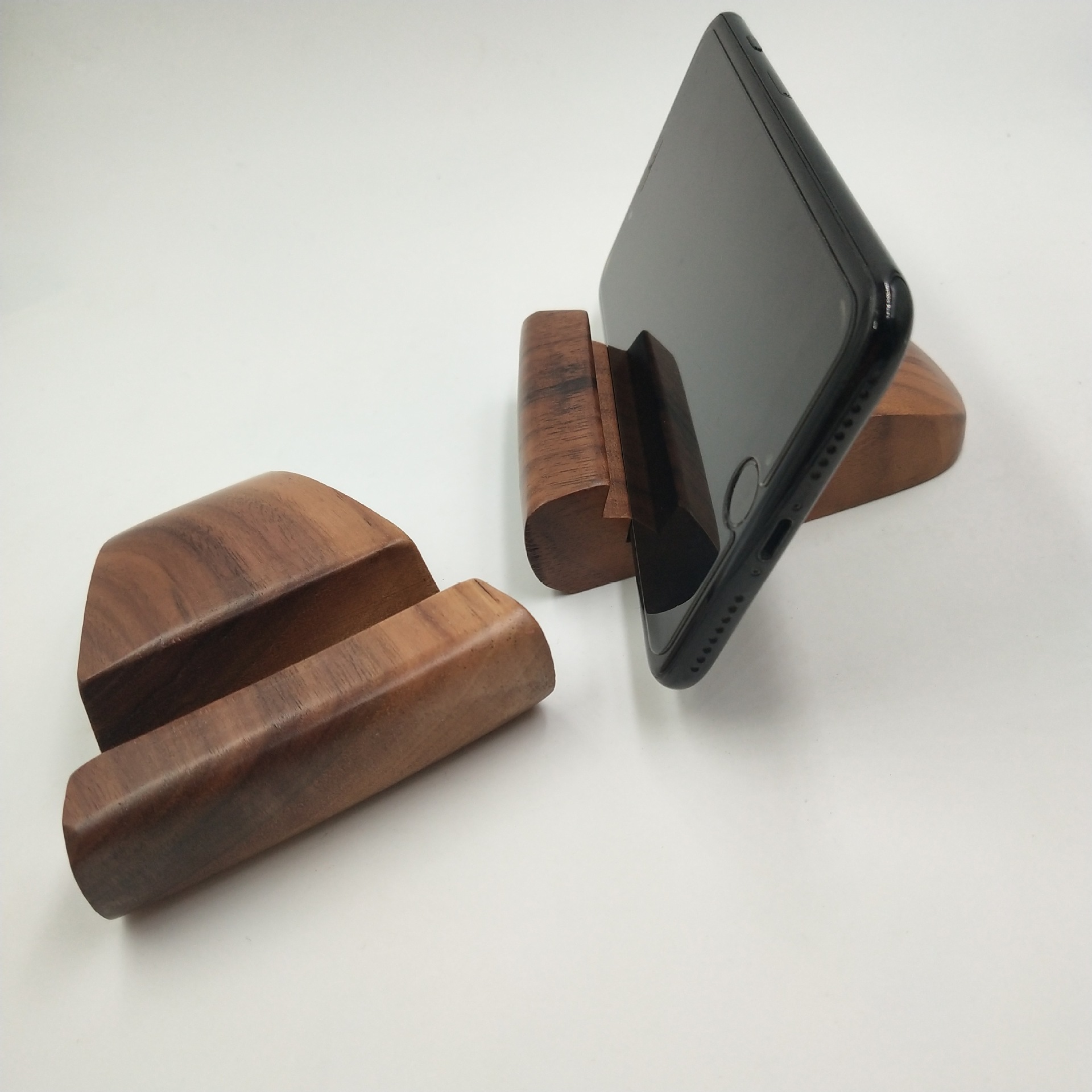 黑胡桃手机支架 桌面手机展示底座厂家加工可定制私人logo