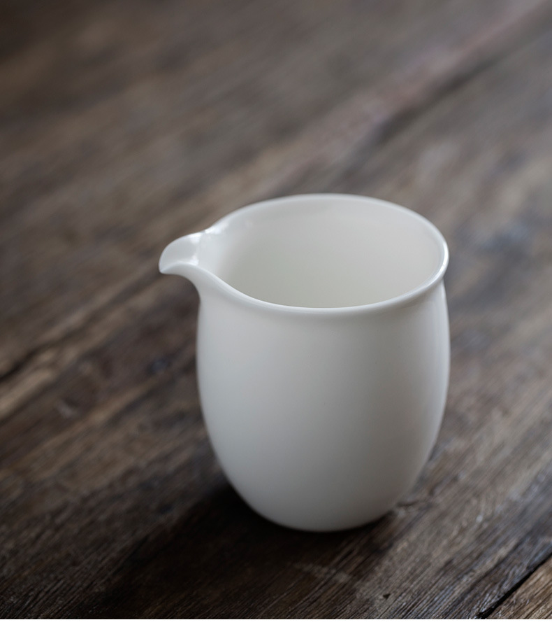 德化白瓷公道杯玉瓷茶漏茶海陶瓷分茶器家用功夫茶具茶道配件匀杯