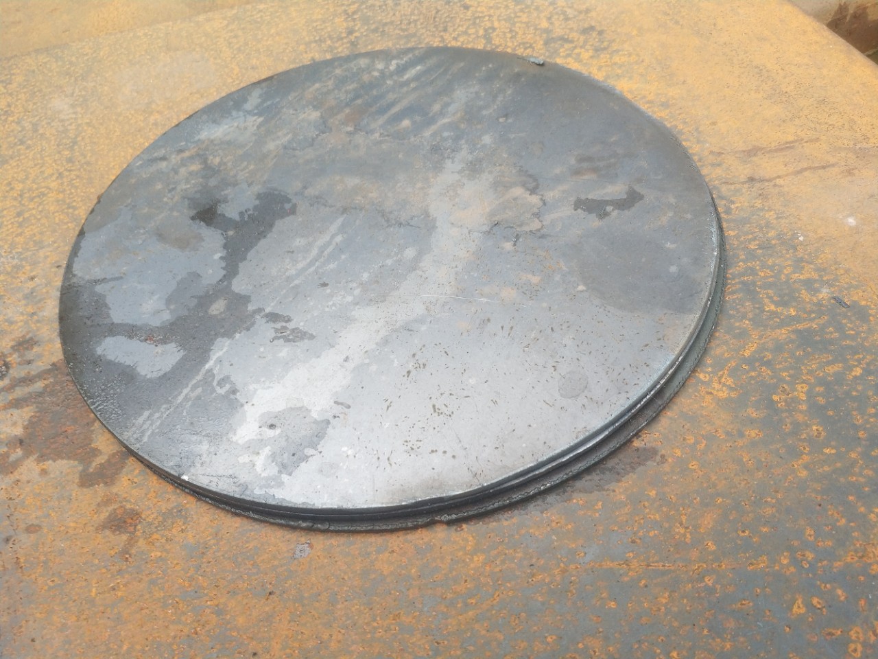 惠州桩心钢板桩心圆铁圆饼基础建材桩芯钢板防水建材定做