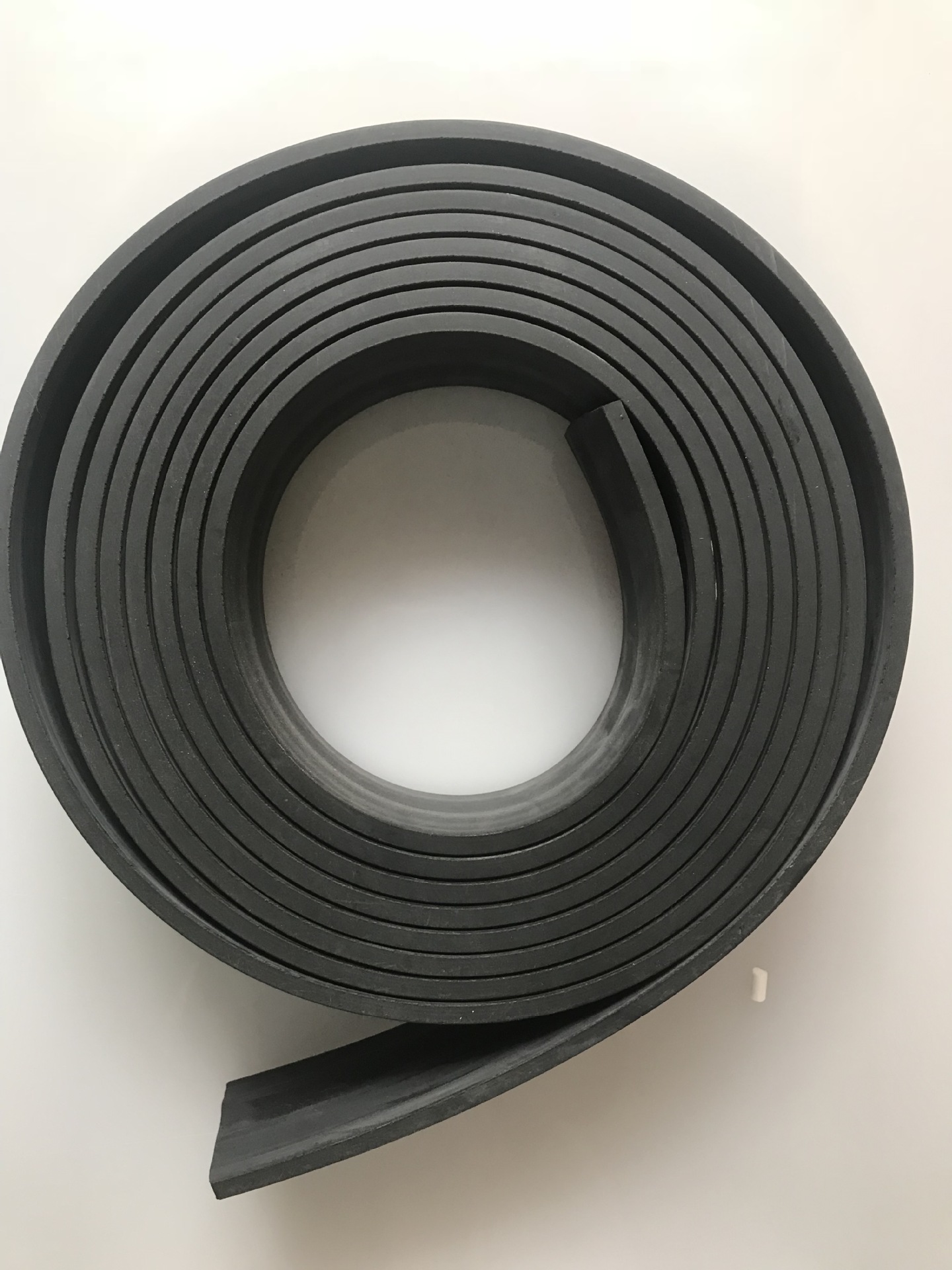 厂家批发 机械用发泡密实epdm密封条 耐磨损三元乙丙软硬度复合发泡