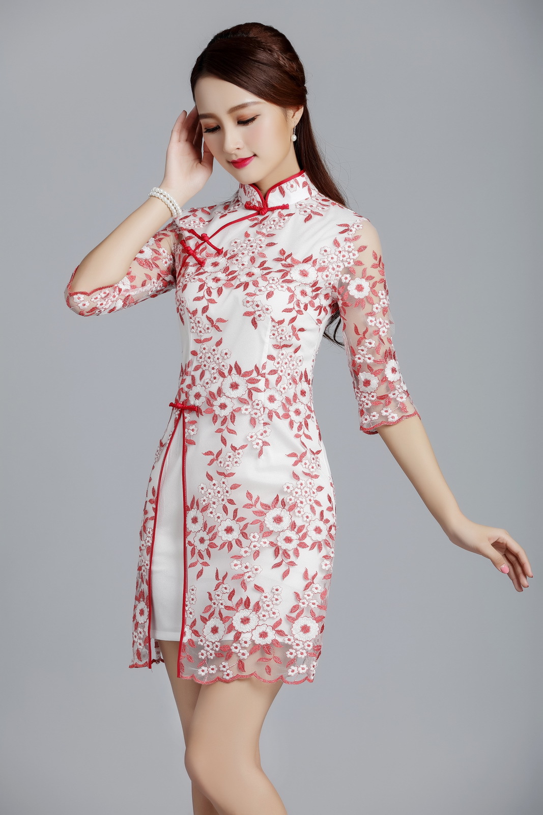 华之韵新款上市镂空绣花优雅淑女前开叉蕾丝旗袍连衣裙8035