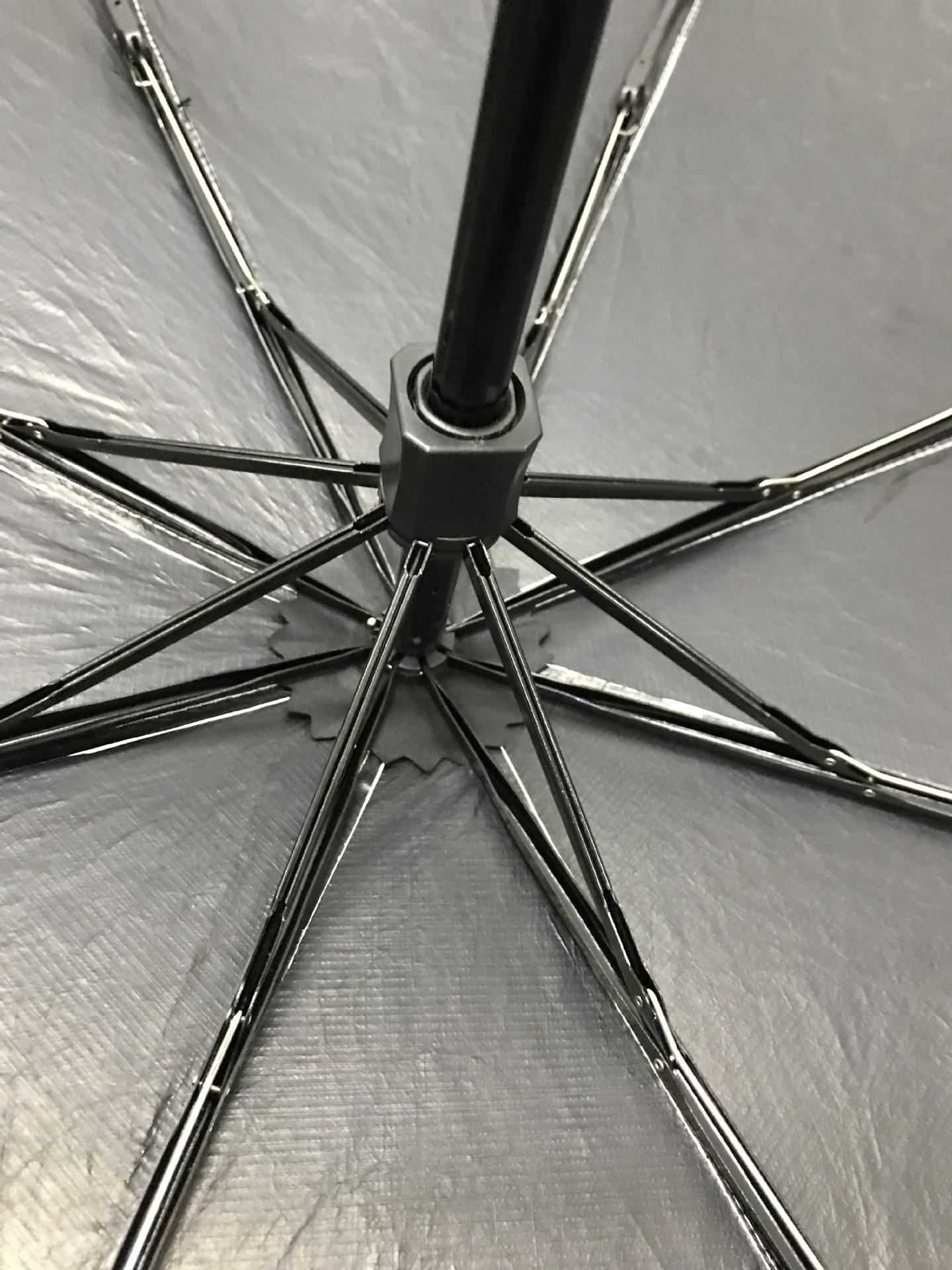 厂家直销特卫强折叠杜邦纸伞印制llogo杜邦授权认证牛皮纸三折伞