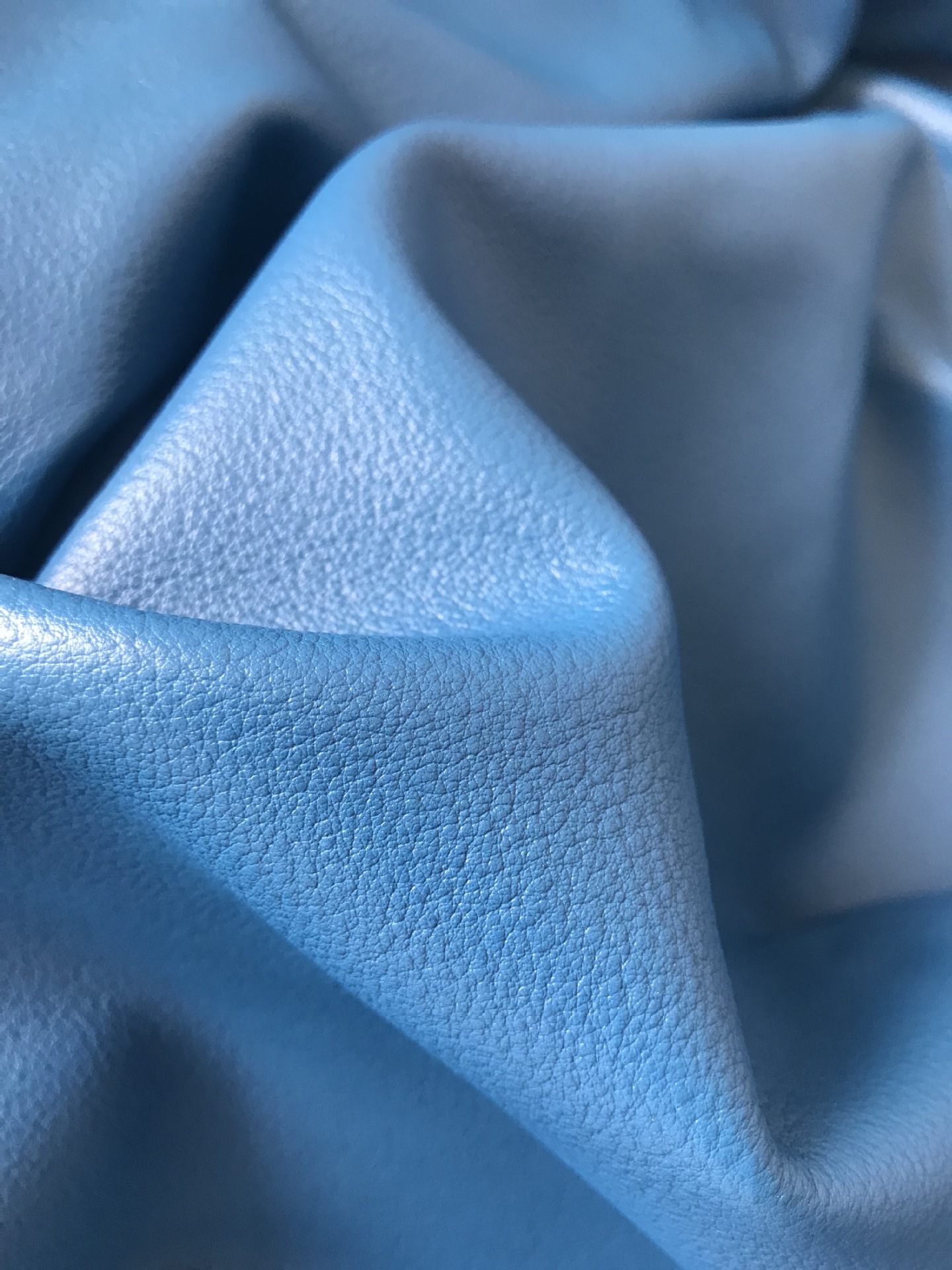 全粒面头层纳帕纹牛皮 优质平纹皮革面料 箱包鞋面材料真皮皮料